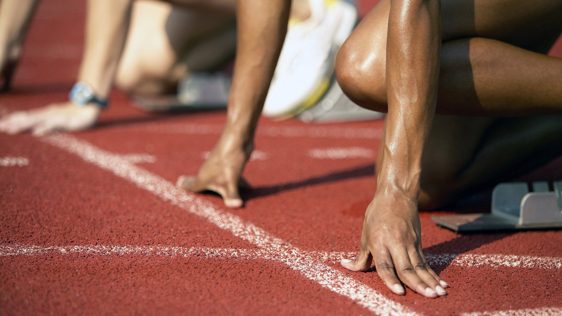 九游手游官网-全员参战：年轻球员如何在关键时刻挺身而出？，全面球员